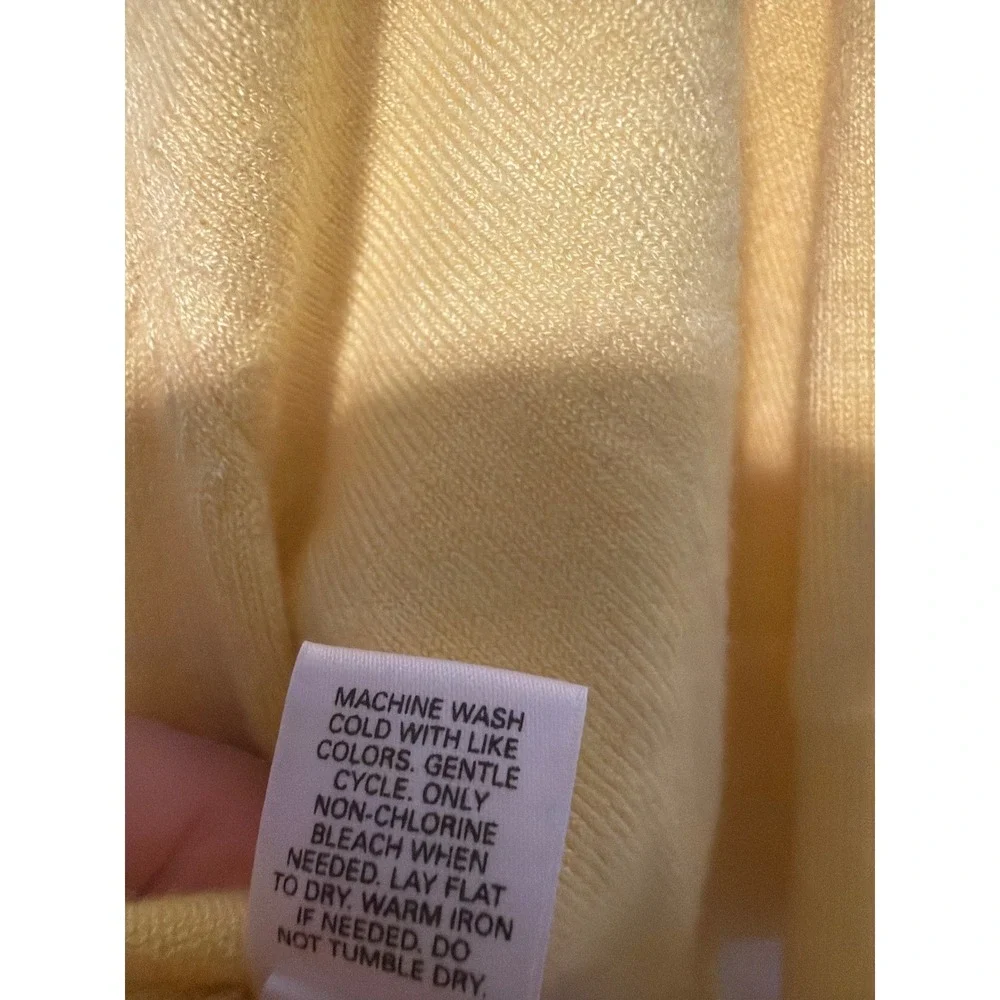 Express‎ Design Studio Yellow Rhinestone Button V-Neck Cardigan Medium RN55285